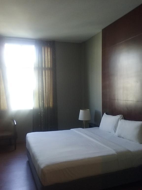 Ginasuite Kompleks27 Hotel Bandar Seri Begawan Exterior photo
